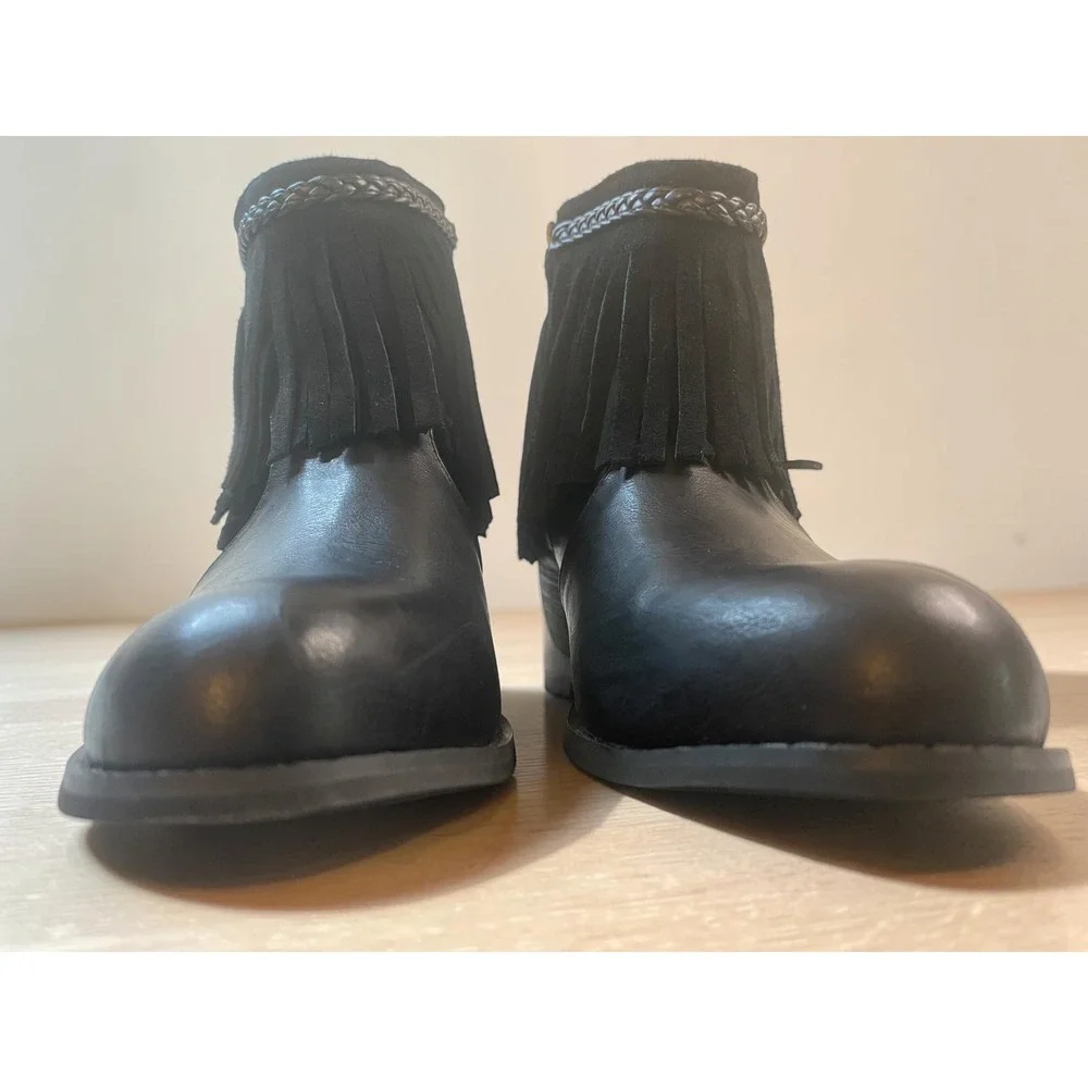 Corkys Arcadia Fringe Braided Trim‎ Black Women Size 10 Ankle Boots NWOT